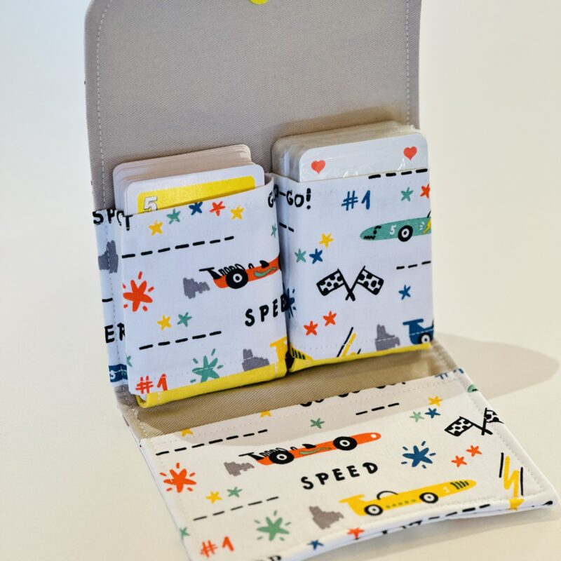 Spielkarten Etui Auto gelb