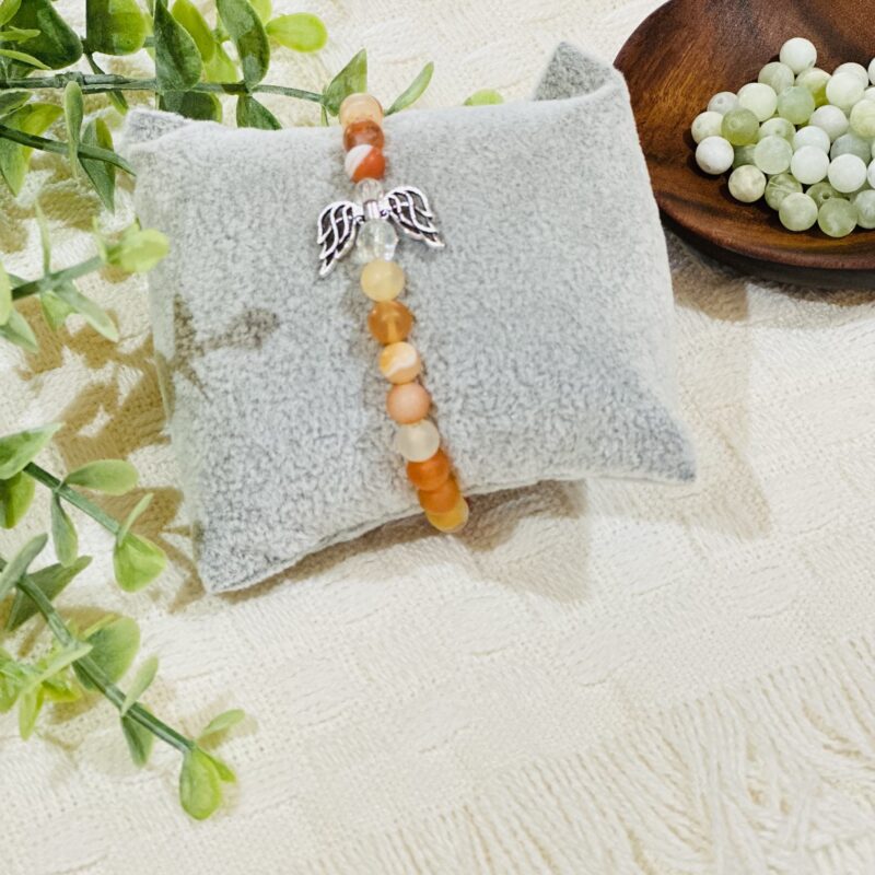 Schutzengel Armband aus matt gelb-orangem Achat